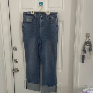 Judy Blue Ankle Jeans in Blue